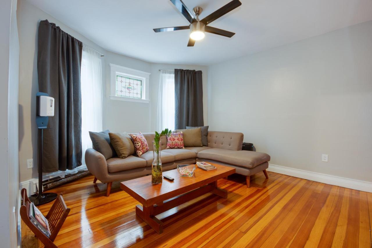 Boston Queen Bedroom Exterior photo